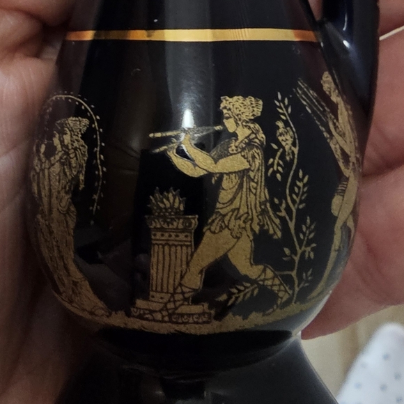 Vintage 5.5" Adis Black Greek Hand painted Vase 24K Gold detail W/Handle - Picture 9 of 11